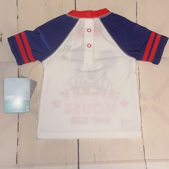 Shirt - Picture 2 of 4